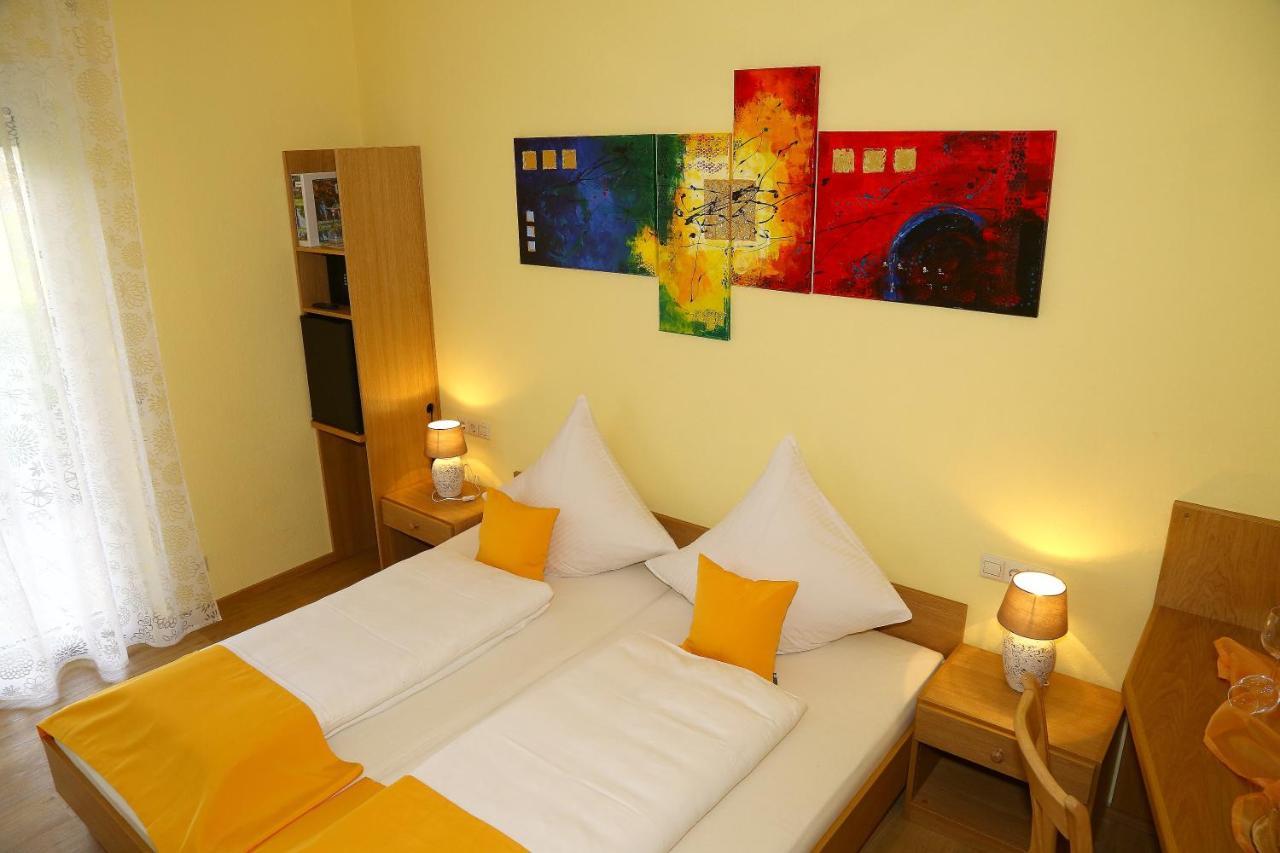 Landhotel Garni Schweizerhaus Schönwalde Exteriör bild